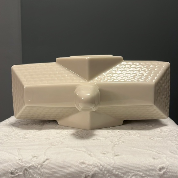 Vintage Lenox Holiday Village Collection Train Station 1992 "Lenox Station" NWT - Picture 12 of 15